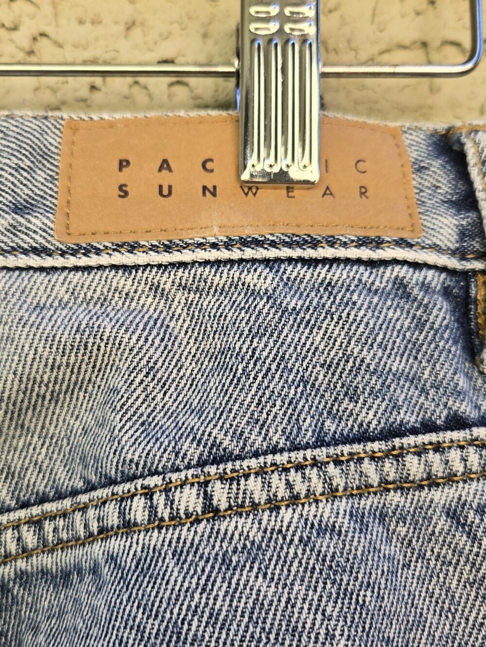 Pac Sun Dad Jeans Vintage-Style Distressed Light Blue Women’s Jeans - Picture 7 of 11